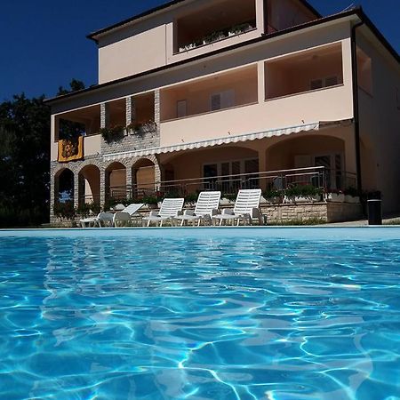 Hotel Pansion Oliva Krnica Zewnętrze zdjęcie