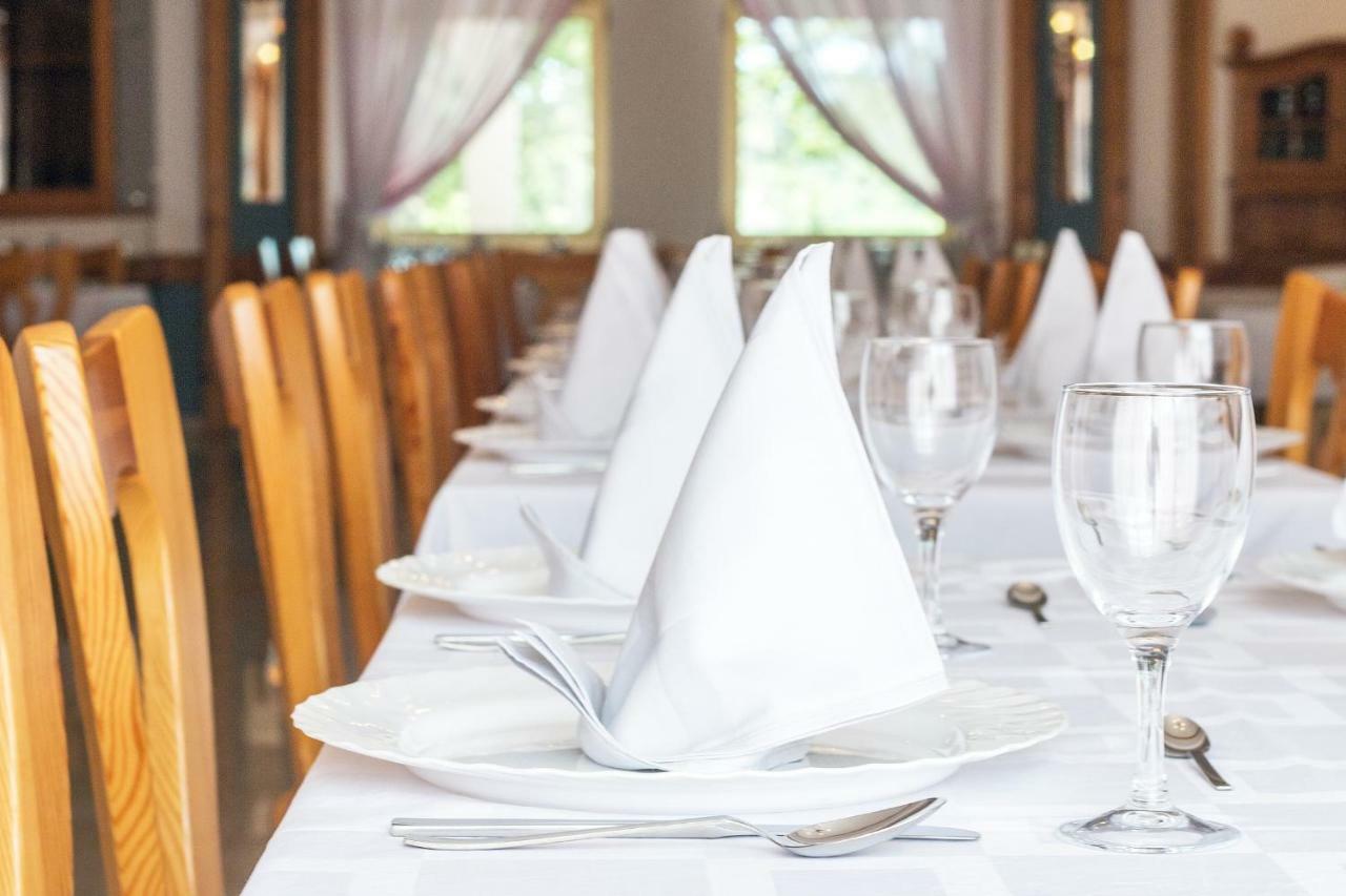 Hotel Pansion Oliva Krnica Zewnętrze zdjęcie